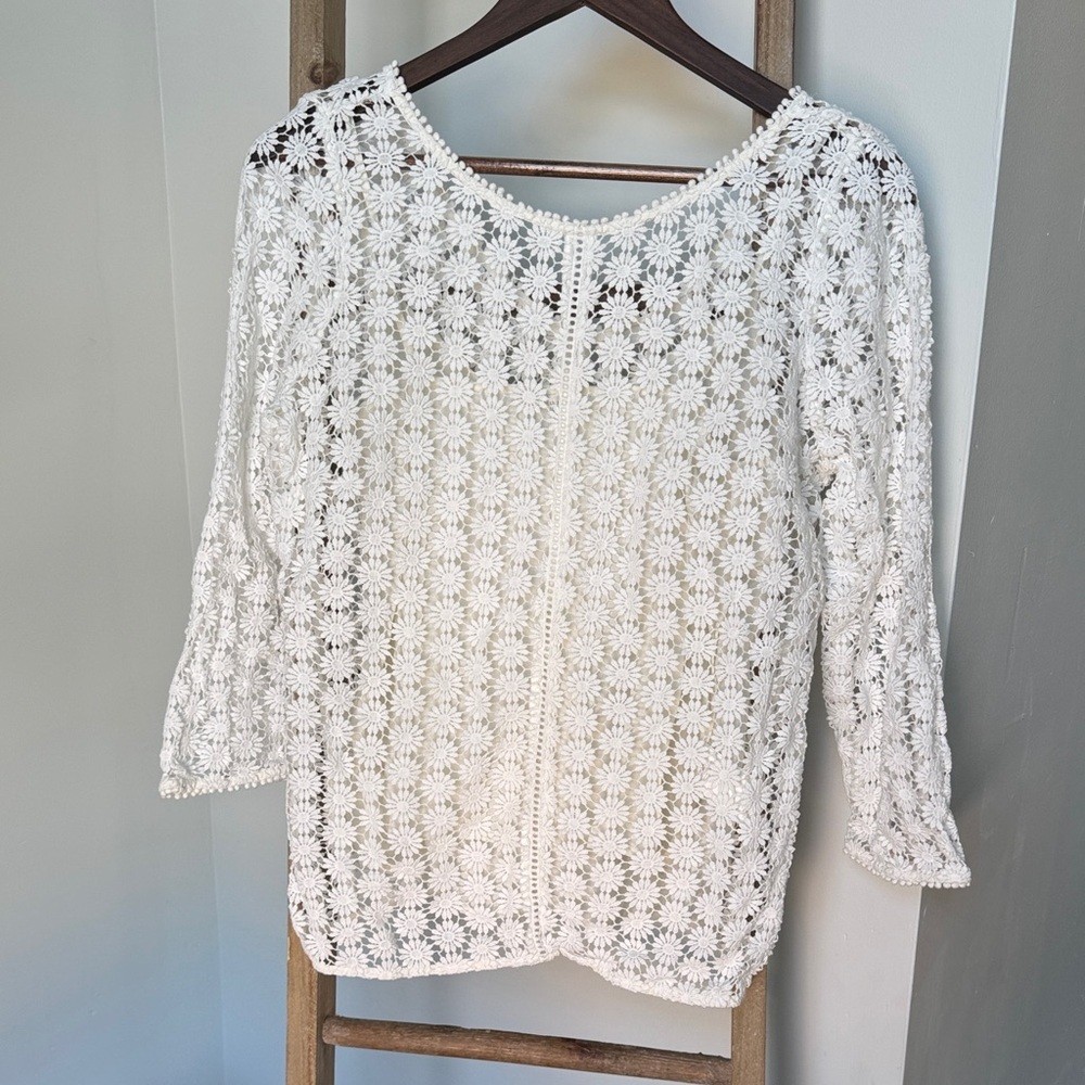 Boden White Floral Crochet Blouse with built in 100% cotton cami